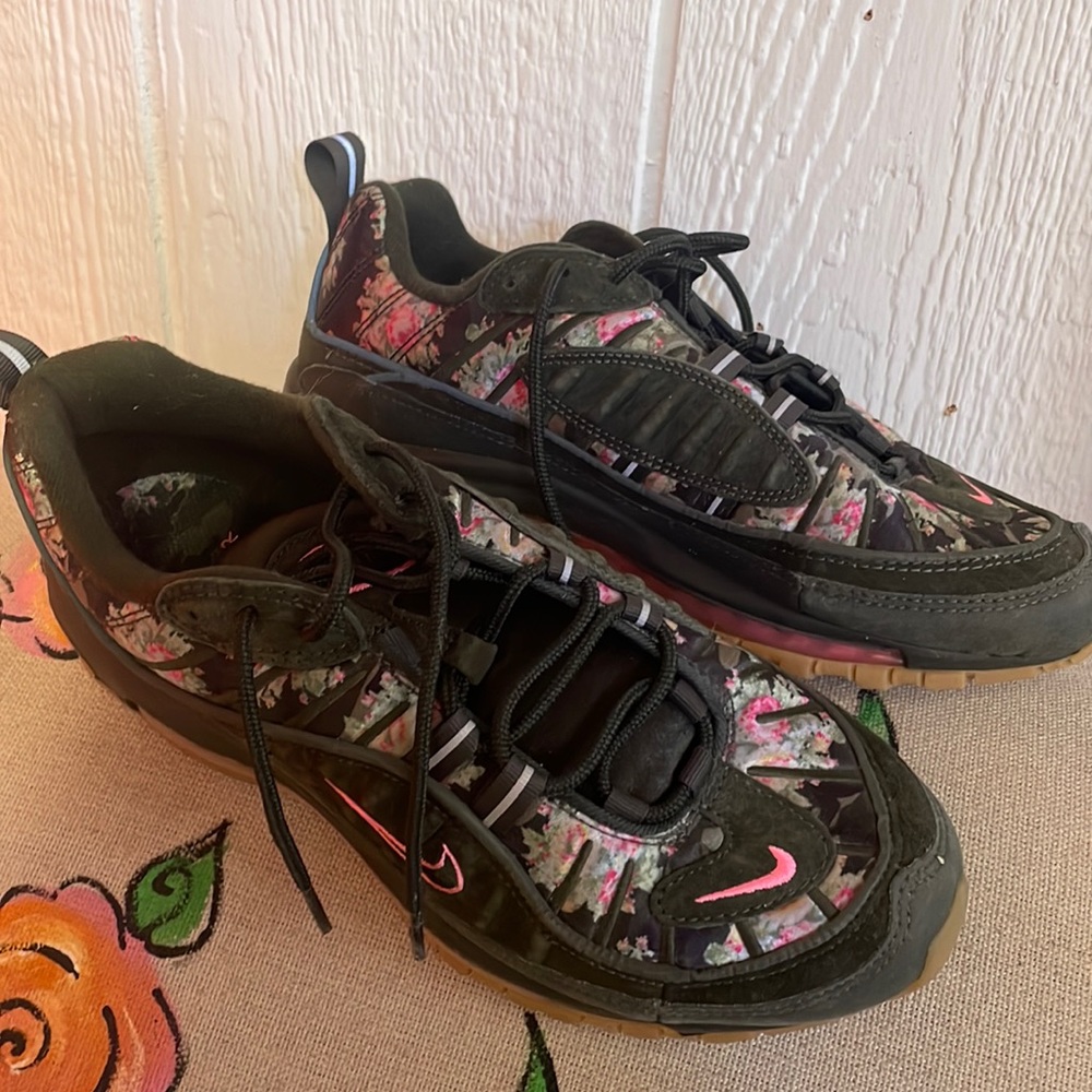 Nike Air womens floral sneakers